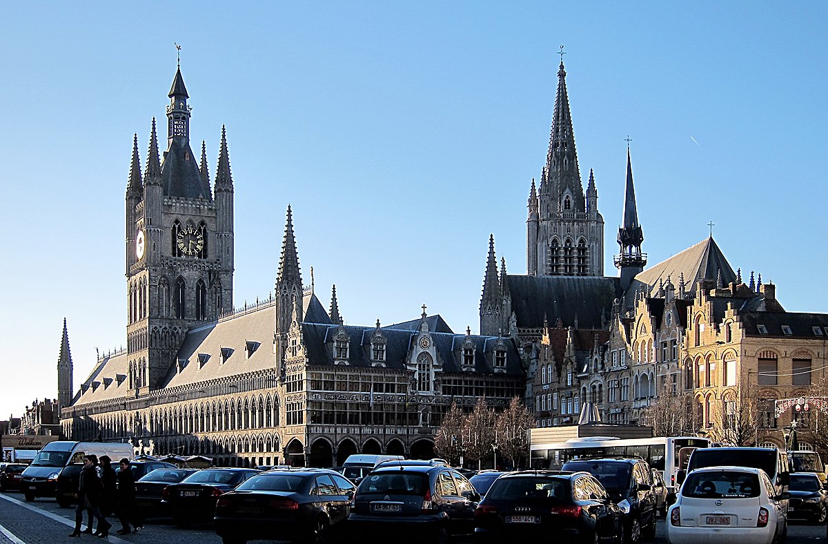 Ypres, Belgium, a city with a poignant history, features the rebuilt Cloth Hall, the Menin Gate memorial to WWI soldiers, and poignant cemeteries, reflecting its role as a site of intense battles and remembrance.