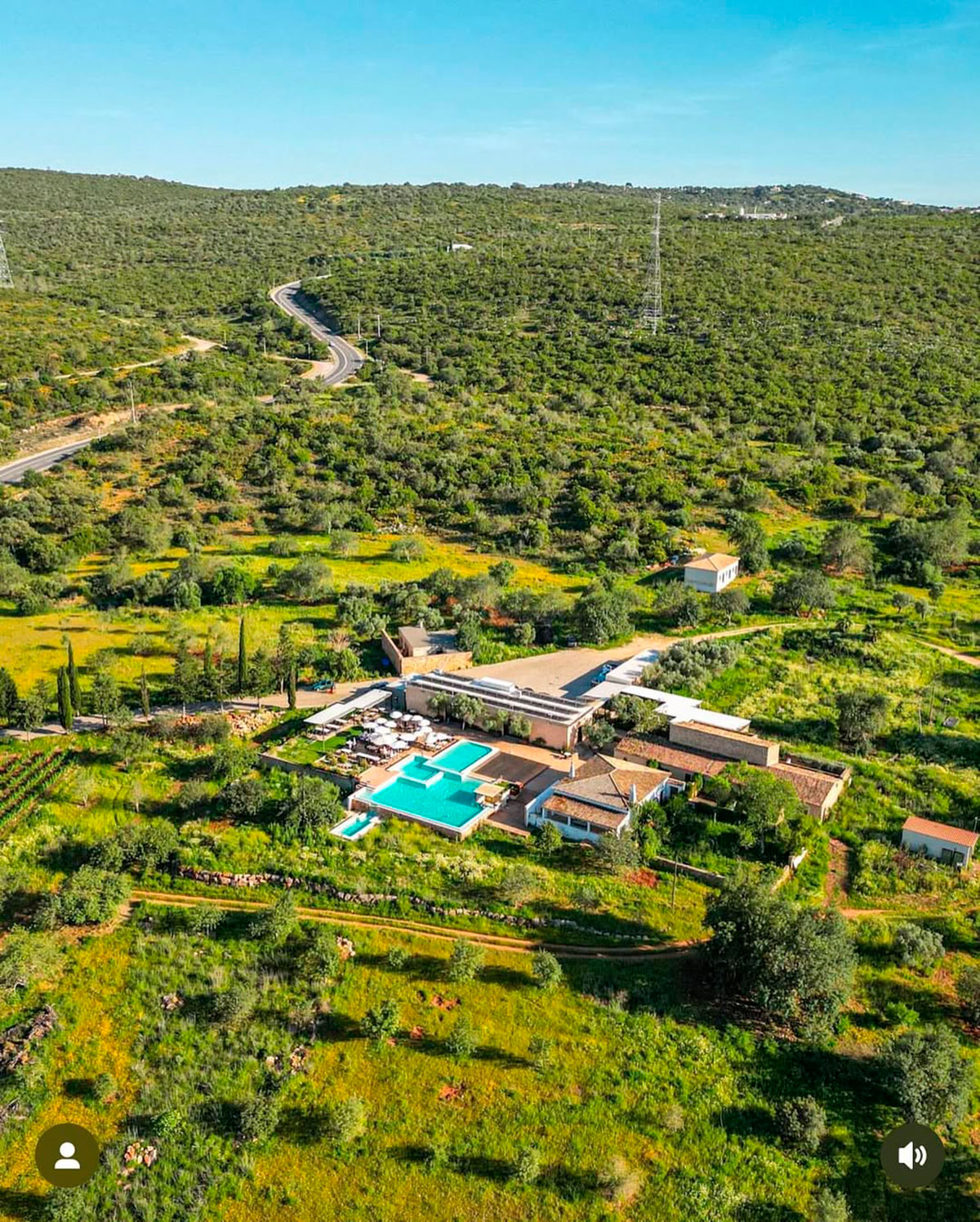 View of Quinta da Tôr vineyards, Algarve, nestled in the scenic hills.