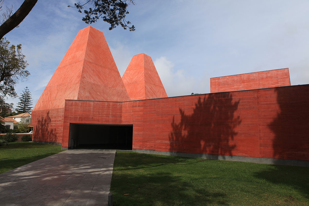 Distinctive red architecture of the Paula Rego museum