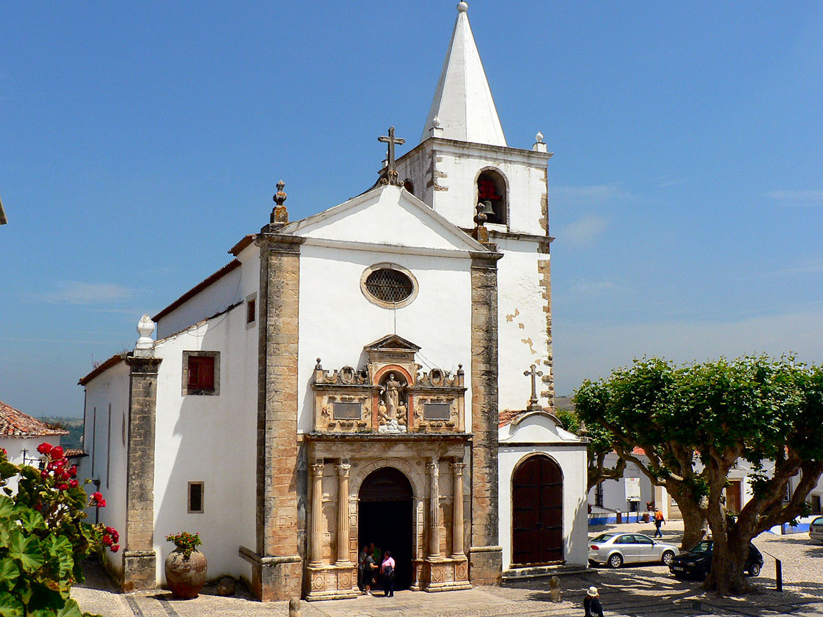 Exterior view of Igreja de Santa Maria, the main church in Óbidos.
