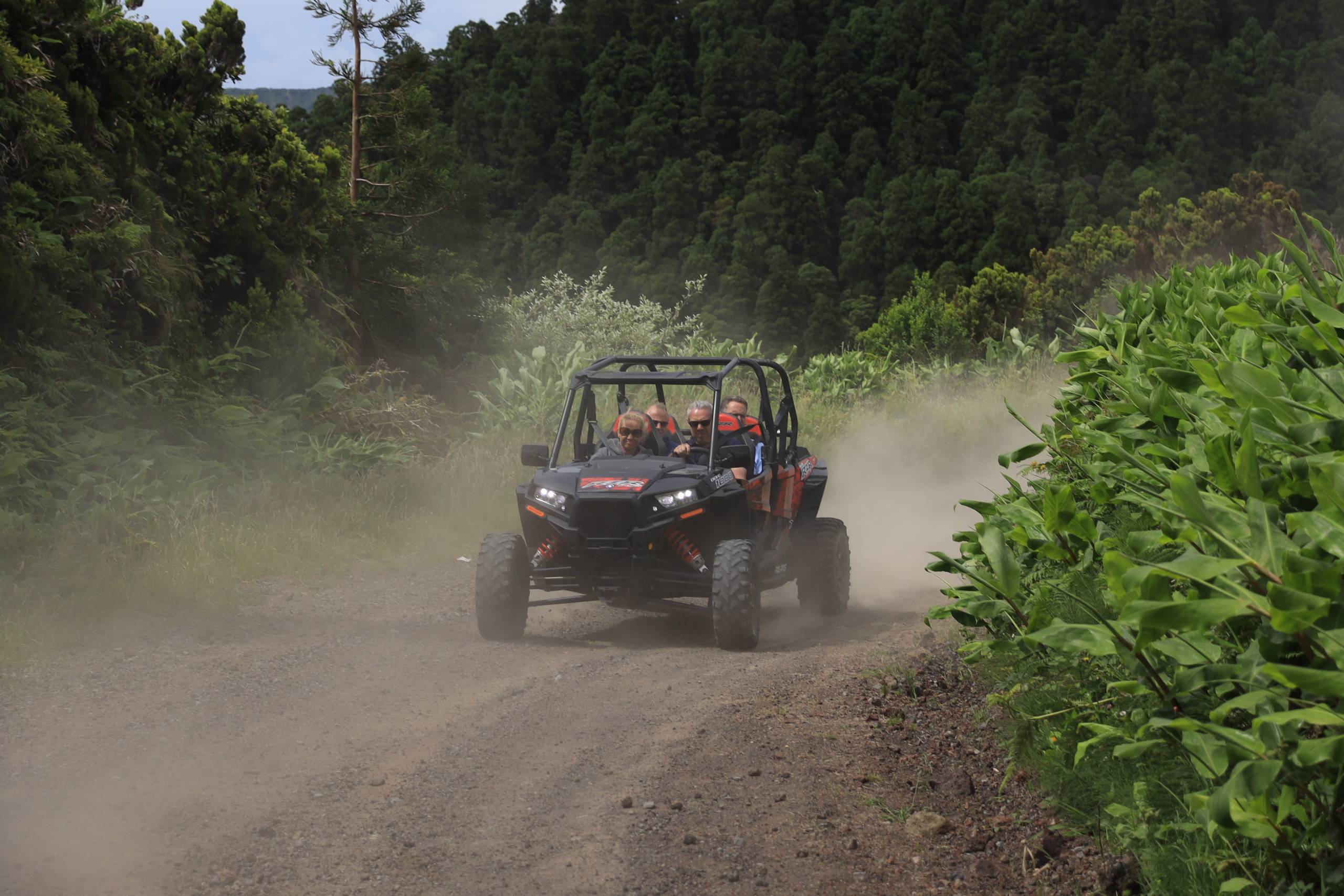 4x4 jeep on a volcanic ridge trail above Sete Cidades crater lake