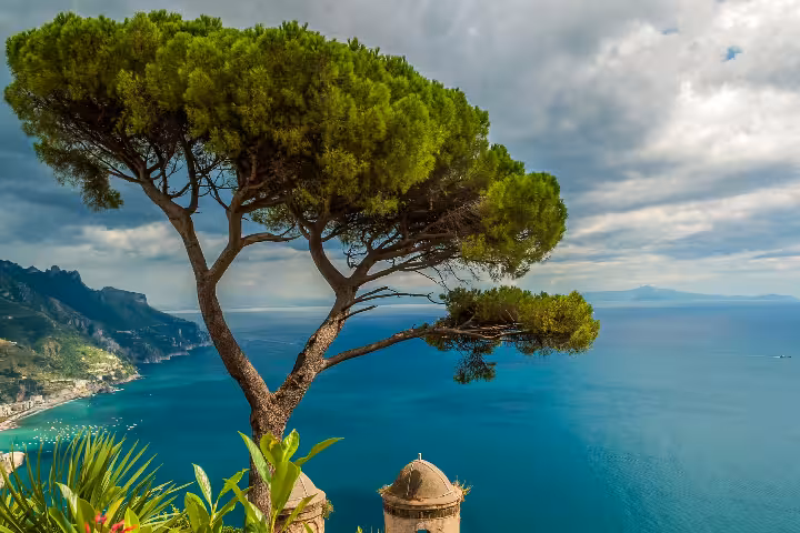 Amalfi Coast Full-Day Guided Tour from Naples with Positano