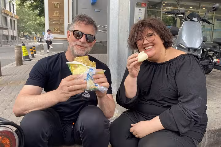 Beijing Street Food Sidecar Tour: Taste Authentic Local Eats