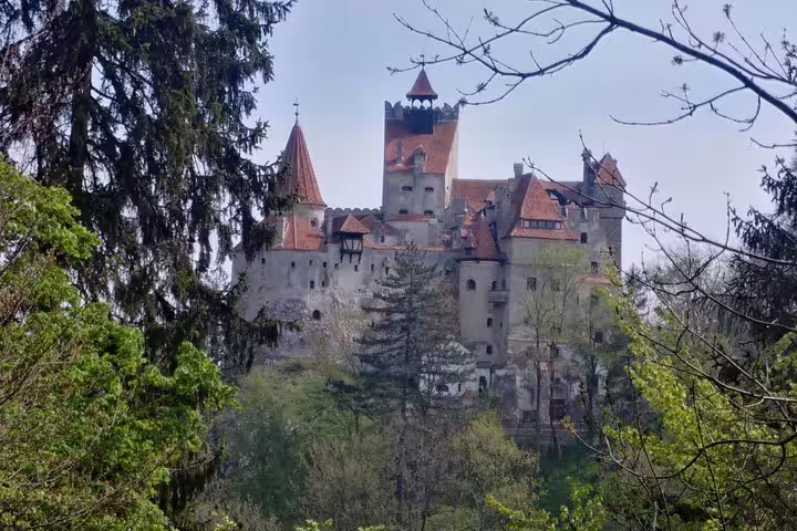 Tour en grupo pequeño de 2 días desde Brasov: Castillos y senderismo en la naturaleza