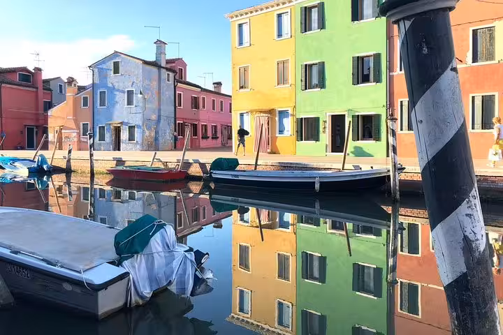 Visite privée guidée de Murano et Burano en bateau au départ de Venise