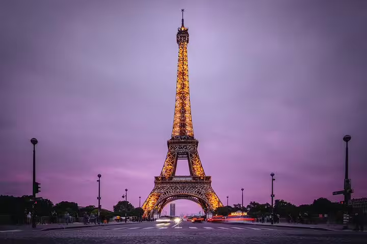 Paris by Night Private Guided Tour in a Vintage Car with Driver