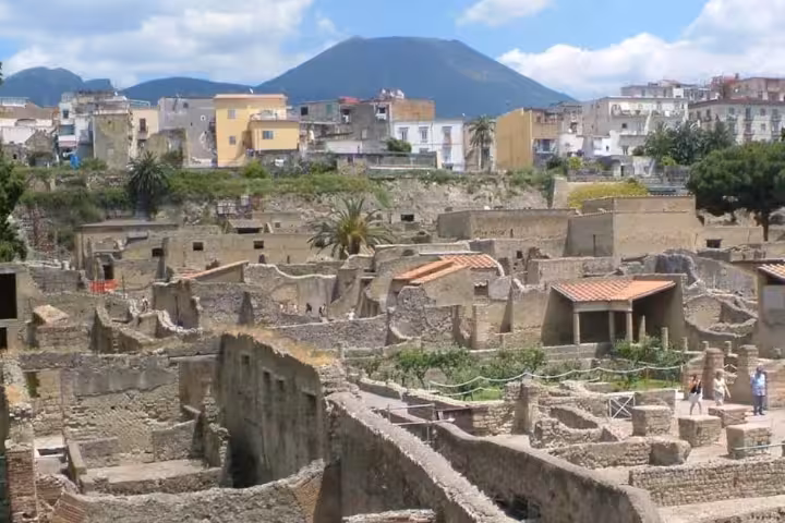 Private Tour of Herculaneum Ruins from Naples or Sorrento