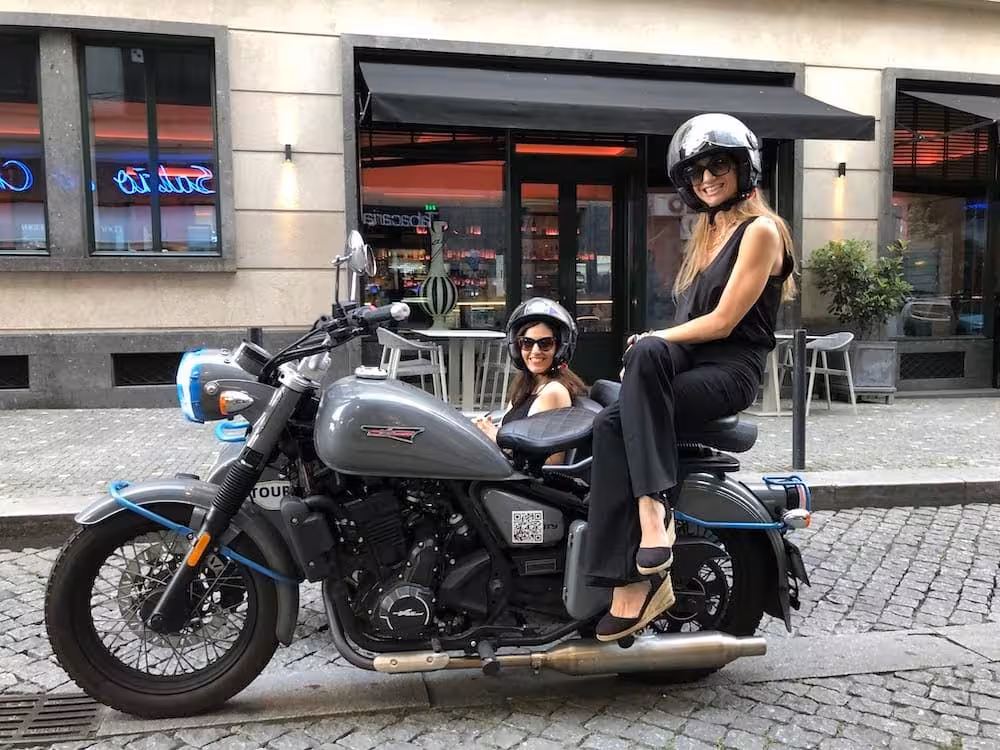 Porto Wine Tour: Discover Local Wines Beyond Port Tasting