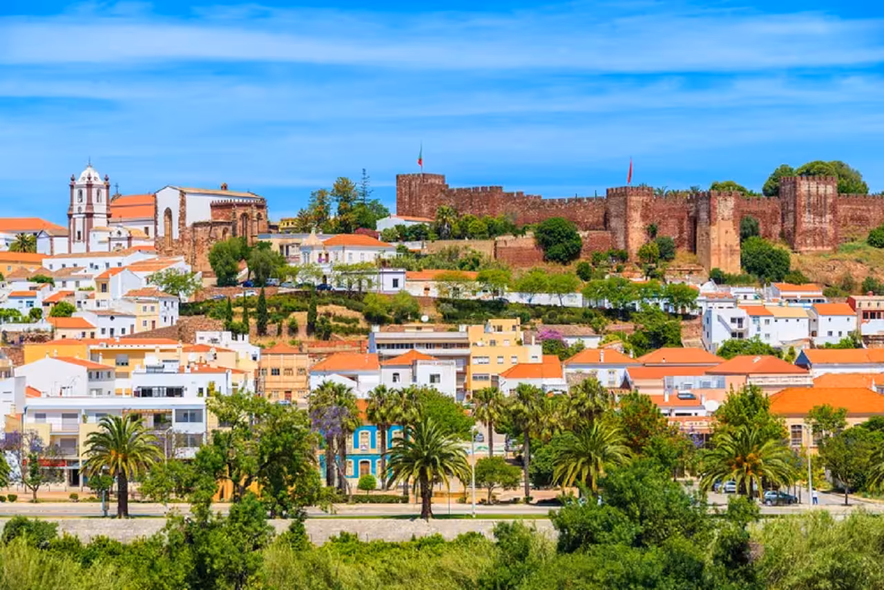 Silves & Monchique Day Trip: Castle, Cathedral & Foia Peak