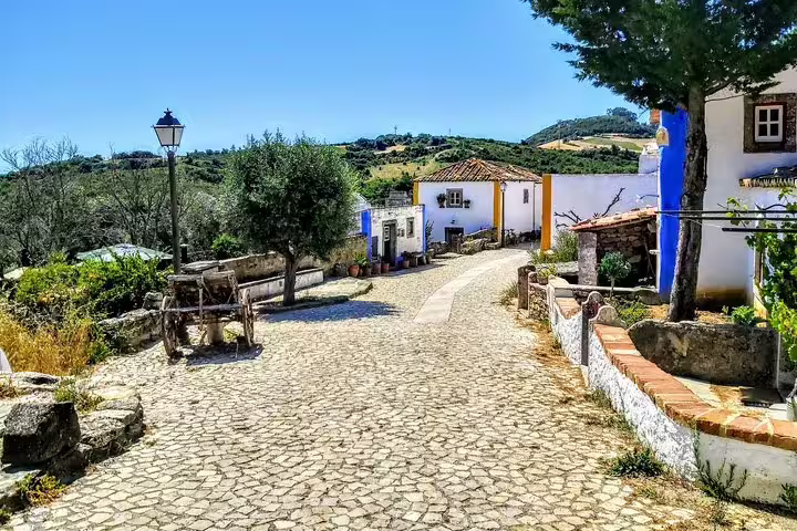 Guided Tour of Sintra Villages: Azenhas do Mar & Beyond